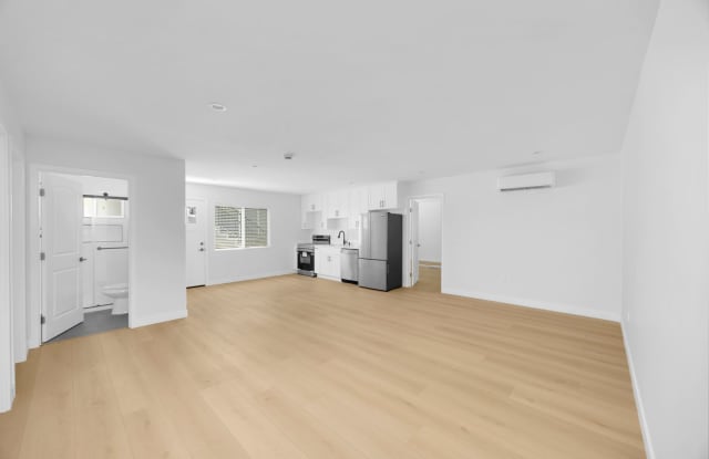 3 Bedroom, 2 Bathroom Home – Near CSULB photos photos