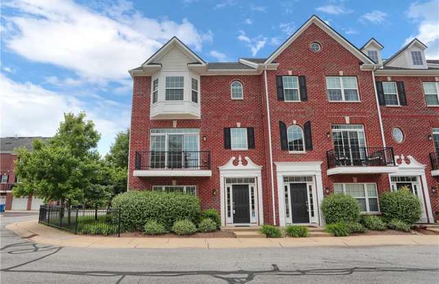 1025 2nd Avenue NW Gallery 2