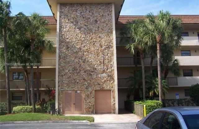 4950 E Sabal Palm Blvd photos photos
