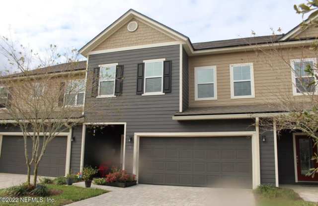98 MAGNOLIA CREEK WALK - 98 Magnolia Creek Walk, Nocatee, FL 32081