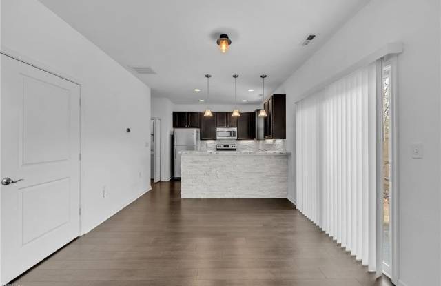 1633 Brimington Lane Gallery 3