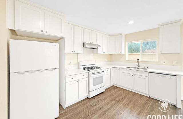 10274 Antrim Way Gallery 3