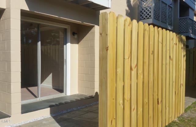 300 Marsh Street - 300 Marsh Street, Beaufort, NC 28516