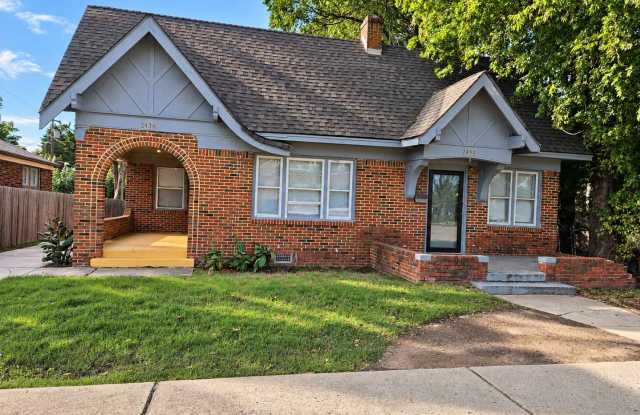 Updated Home with Historic Charm Near OKC’s Plaza District Gallery 1