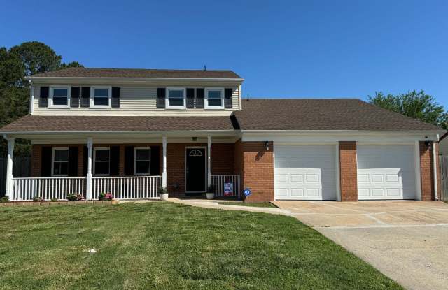 Spacious Home with Two Living Areas, Fenced Backyard & 2-Car Garage photos photos
