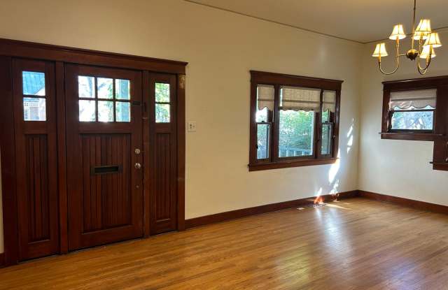 14 Grant St. - 3 Bedroom 2 Bath Home in Historic South Redlands! Gallery 3