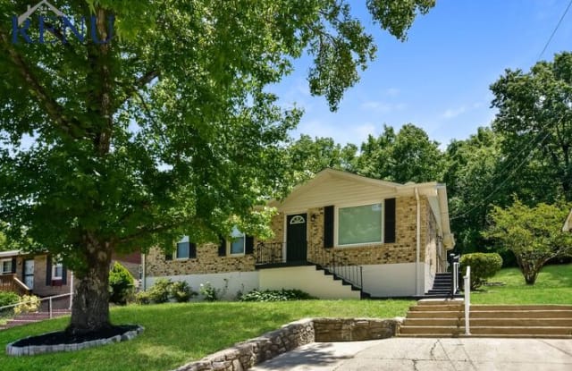2808 Old Matthews Road - 2808 Old Matthews Road, Nashville, TN 37207