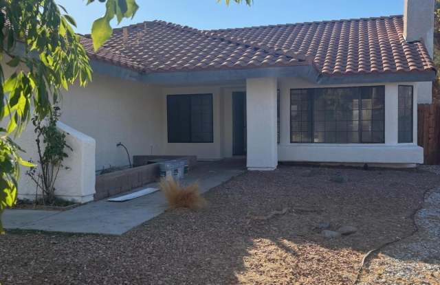 37543 Royal Court - 37543 Royal Court, Palmdale, CA 93552