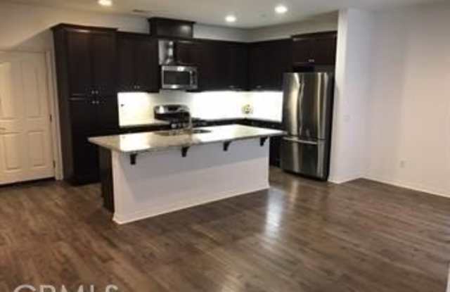 6028 Eucalyptus photos photos