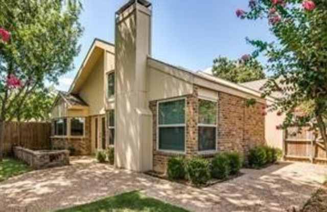 4102 Rush Circle Gallery 2