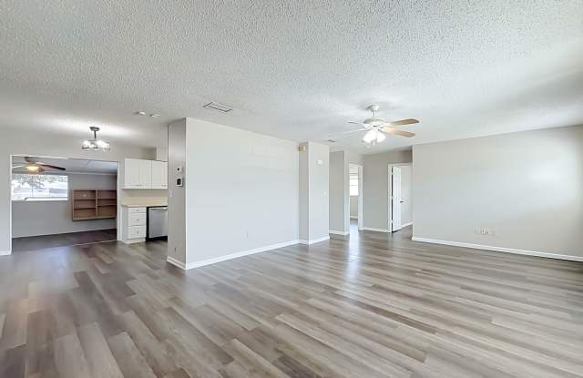 737 52nd Avenue South Gallery 4
