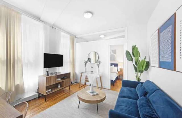 139 Christopher Street - 139 Christopher Street, New York City, NY 10014