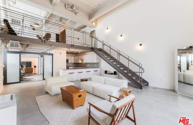 1130 S Flower St unit: 103 photos photos