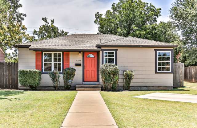 Pre-Leasing for Fall With Lawn and Alarm Service! - Charming 2 Bedroom 1 Bath! photos photos