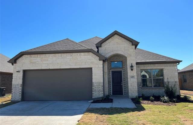649 Comal Drive - 649 Comal Drive, Crandall, TX 75114