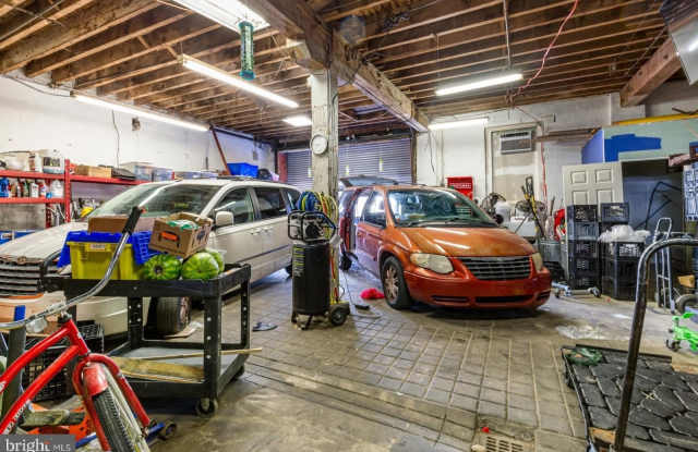 2815-17 N MASCHER Street unit: 1R photos photos