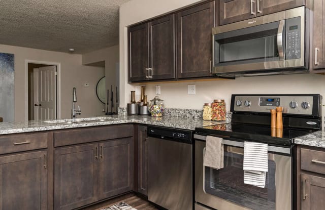 Fairlane Woods Apartments photos photos
