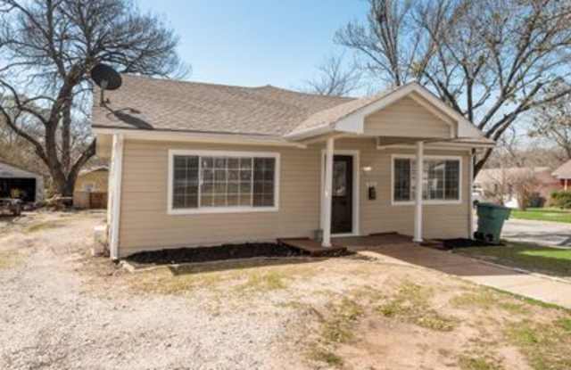 930 Freeman Street photos photos