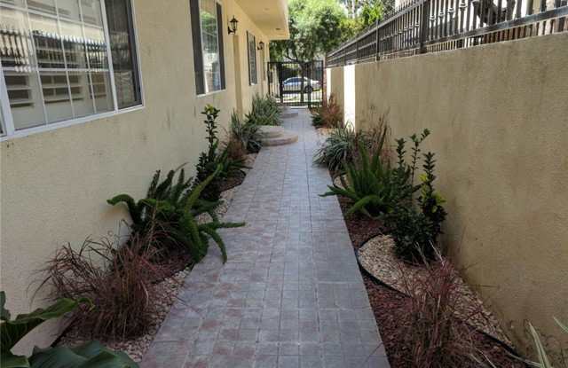 4442 Vista Del Monte Avenue Gallery 2