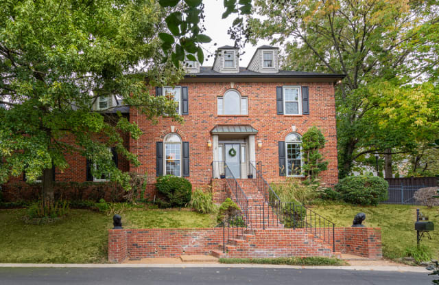 60 Ravenwood Hills Circle - 60 Ravenwood Hills Circle, Nashville, TN 37215