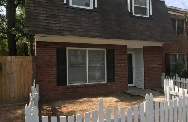 Three Bedroom Townhome on Savannah Southside photos photos