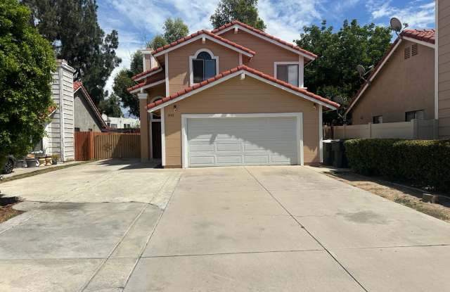 **AVAILABLE NOW** Spacious 4 bedroom 2.5 Bathroom home with lush landscaping in San Bernardino coming soon! - 1847 South Raintree Place, San Bernardino, CA 92408