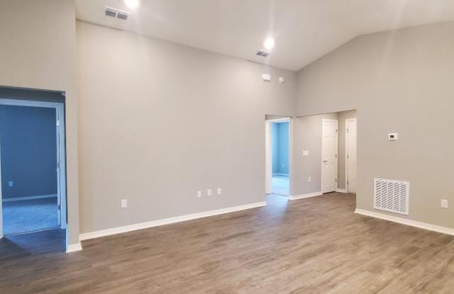 4-bedroom Home in Villamar **MOVE-IN SPECIAL, 50% OFF 2ND MONTH*** photos photos