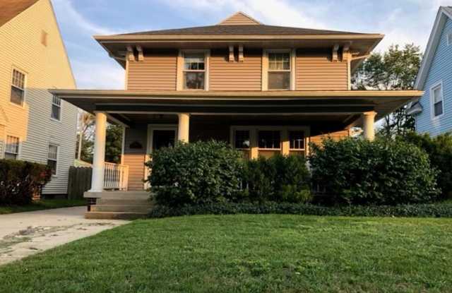 Charming 3 Bed/1 Bath Home in South Bend's Sunnymede Neighborhood - 1260 Longfellow Avenue, South Bend, IN 46615
