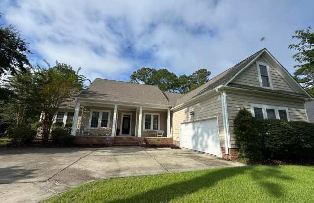 428 N Belvedere Drive - 428 North Belvedere Drive, Pender County, NC 28443