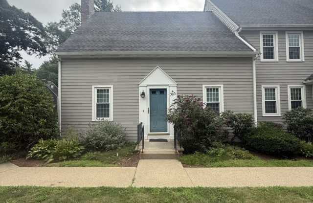 303 Twin Lakes Drive - 1 Gallery 1