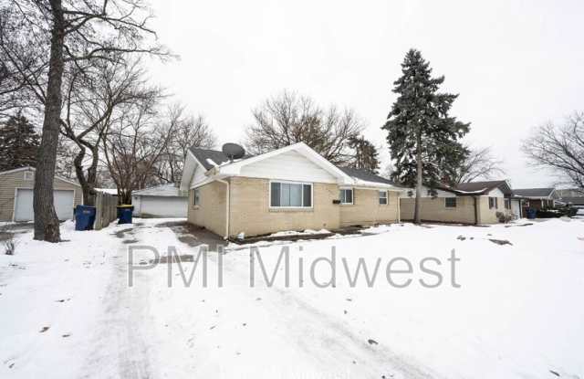 7217 E 52nd St - 7217 East 52nd Street, Lawrence, IN 46226