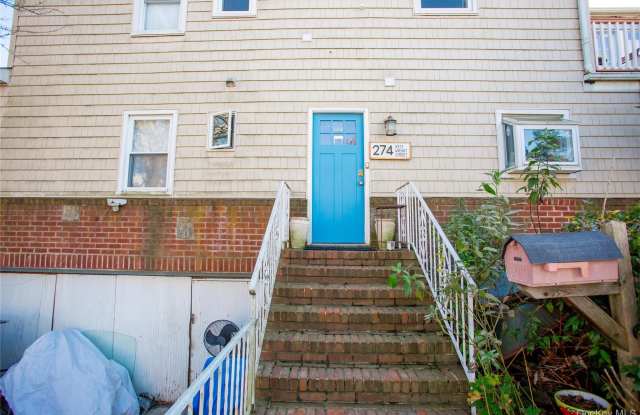 274 W Walnut Street photos photos