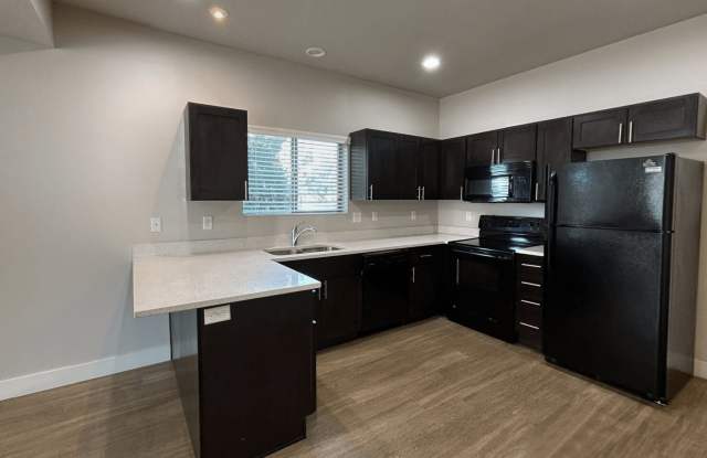 Madrona Townhomes Gallery 2