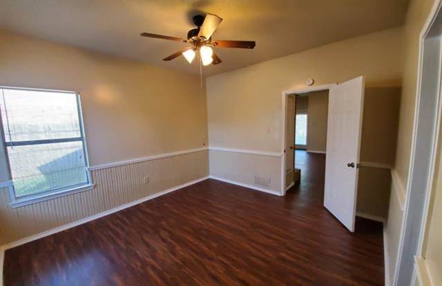 3013 Roxboro Road Gallery 4