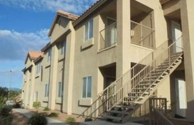 2110 Los Feliz Street photos photos