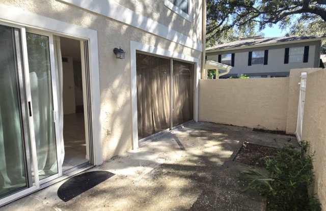 Two Bedroom Condo close to USF Gallery 3