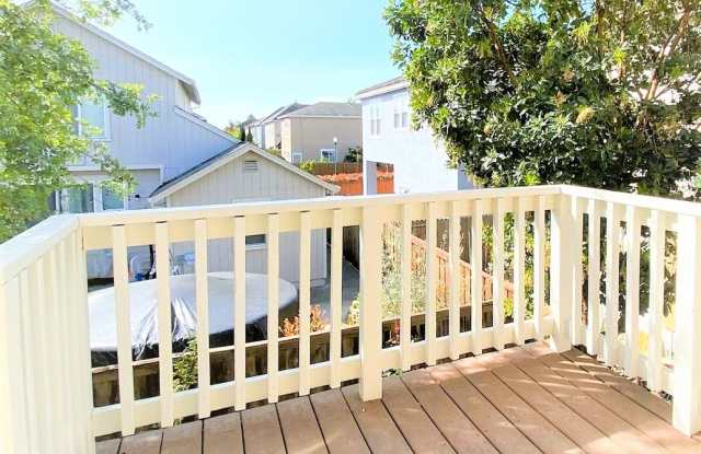 747 Fresno Ave. (1 bed/1 bath Apartment) photos photos