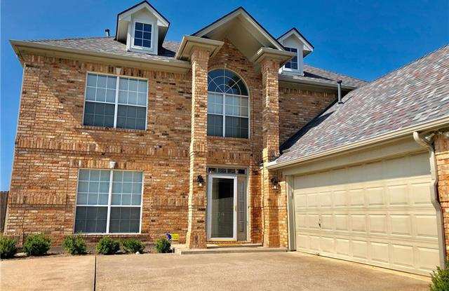 2102 Chrisman Trail Gallery 2