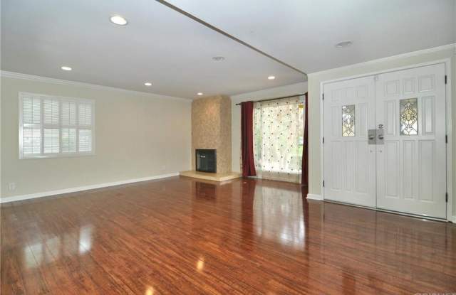 4621 Dunsmore Avenue Gallery 4