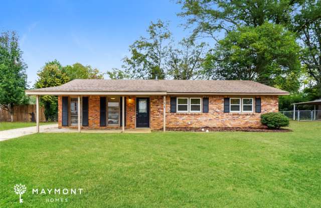 111 Warwick Drive - 111 Warwick Drive, Prattville, AL 36066