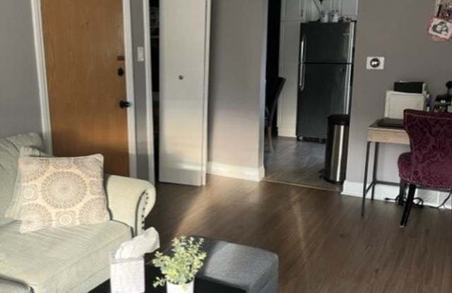 8835 Lavergne Avenue Gallery 2