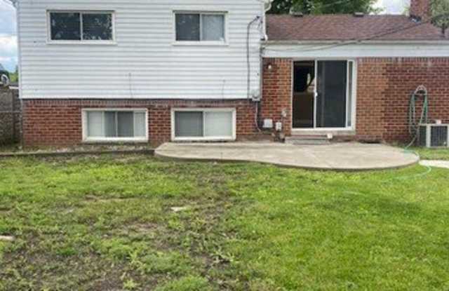 32430 Tecla Drive Gallery 2