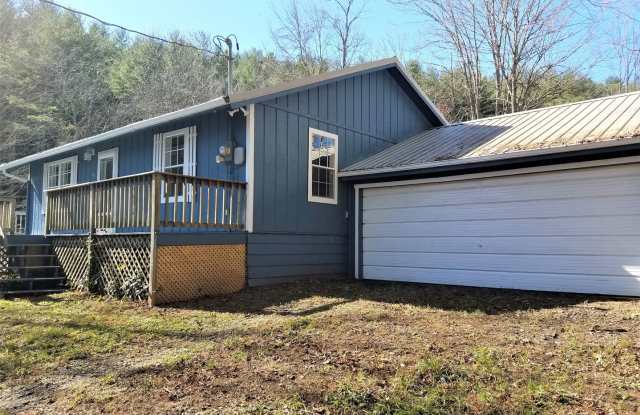 Beautiful 2 Bed Home in Fleetwood! photos photos