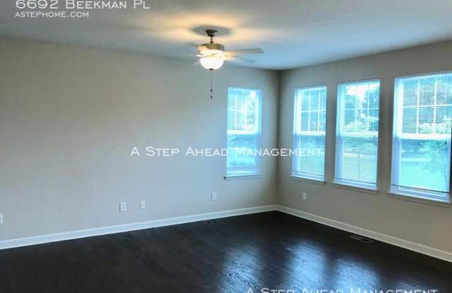 6692 Beekman Pl Gallery 2