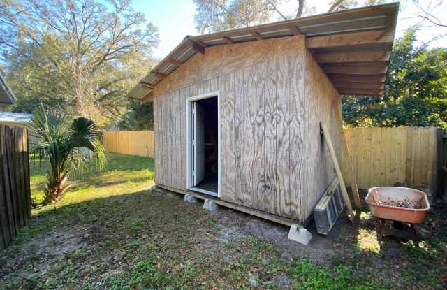 Charming Rental Home in Newberry – Spacious, Comfortable, and Convenient photos photos