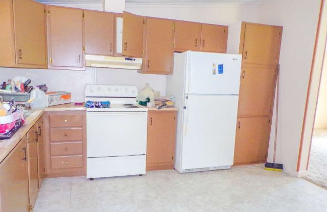 317 NW PARK DRIVE Gallery 3