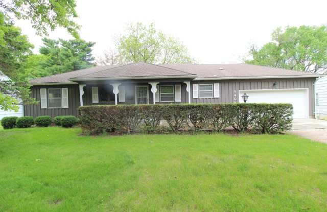3 Bedroom 2 Bath Home In Overland Park photos photos