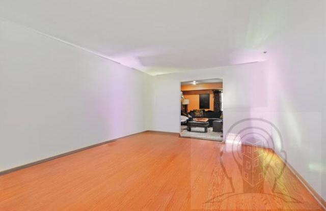 1158 Kingsport Drive Gallery 3