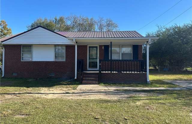 1224 E Manchester Road - 1224 East Manchester Road, Cumberland County, NC 28390