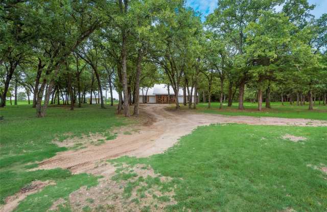 1402 Posey Brewer Road Gallery 2